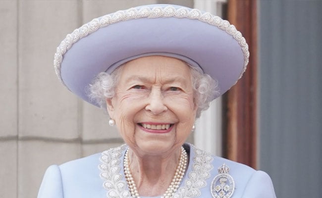 ijfsurh_queen-elizabeth-ii_625x300_12_June_22.jpg